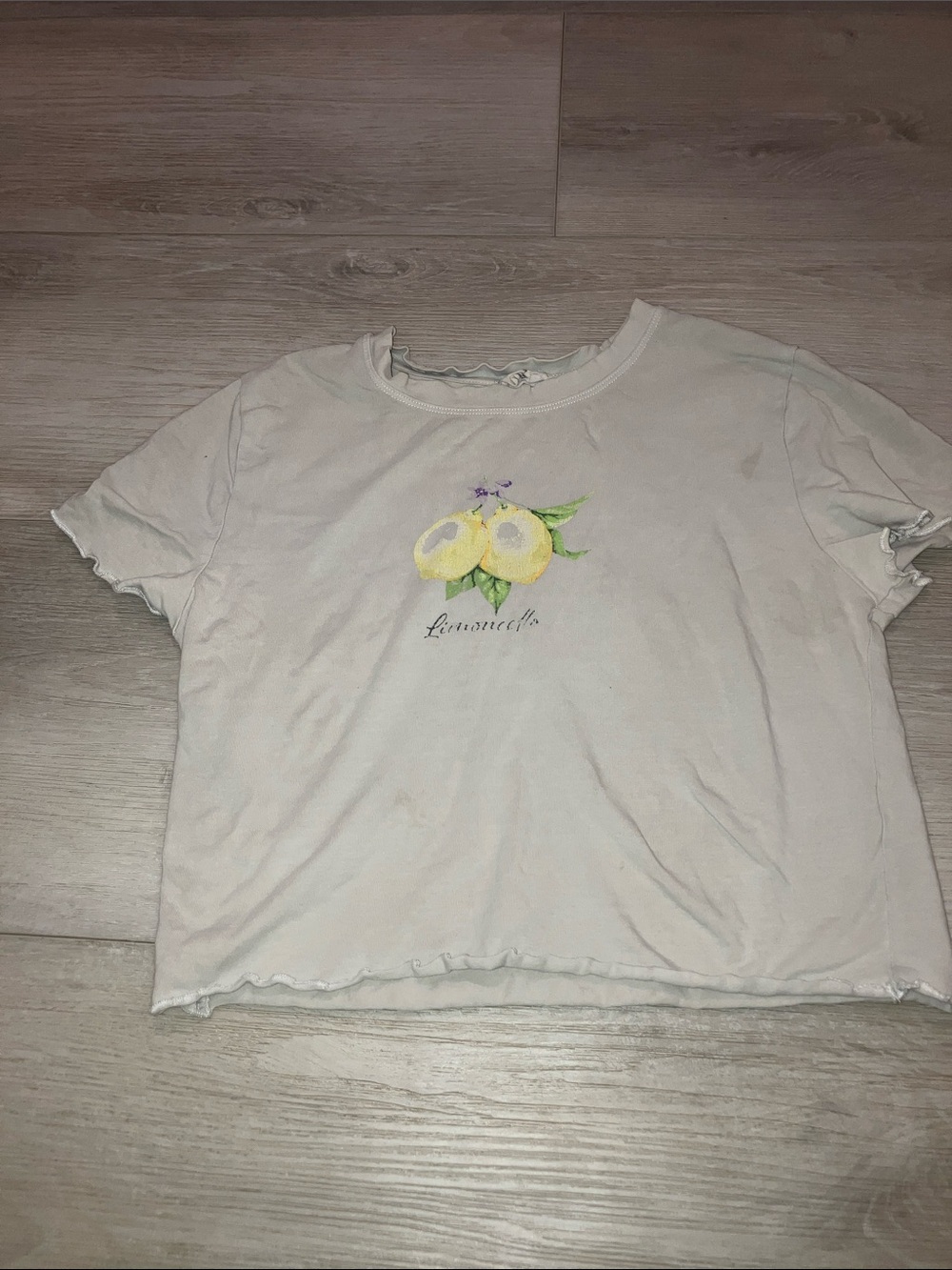 Ardene Cream Cropped Tee with Lemon Graphic